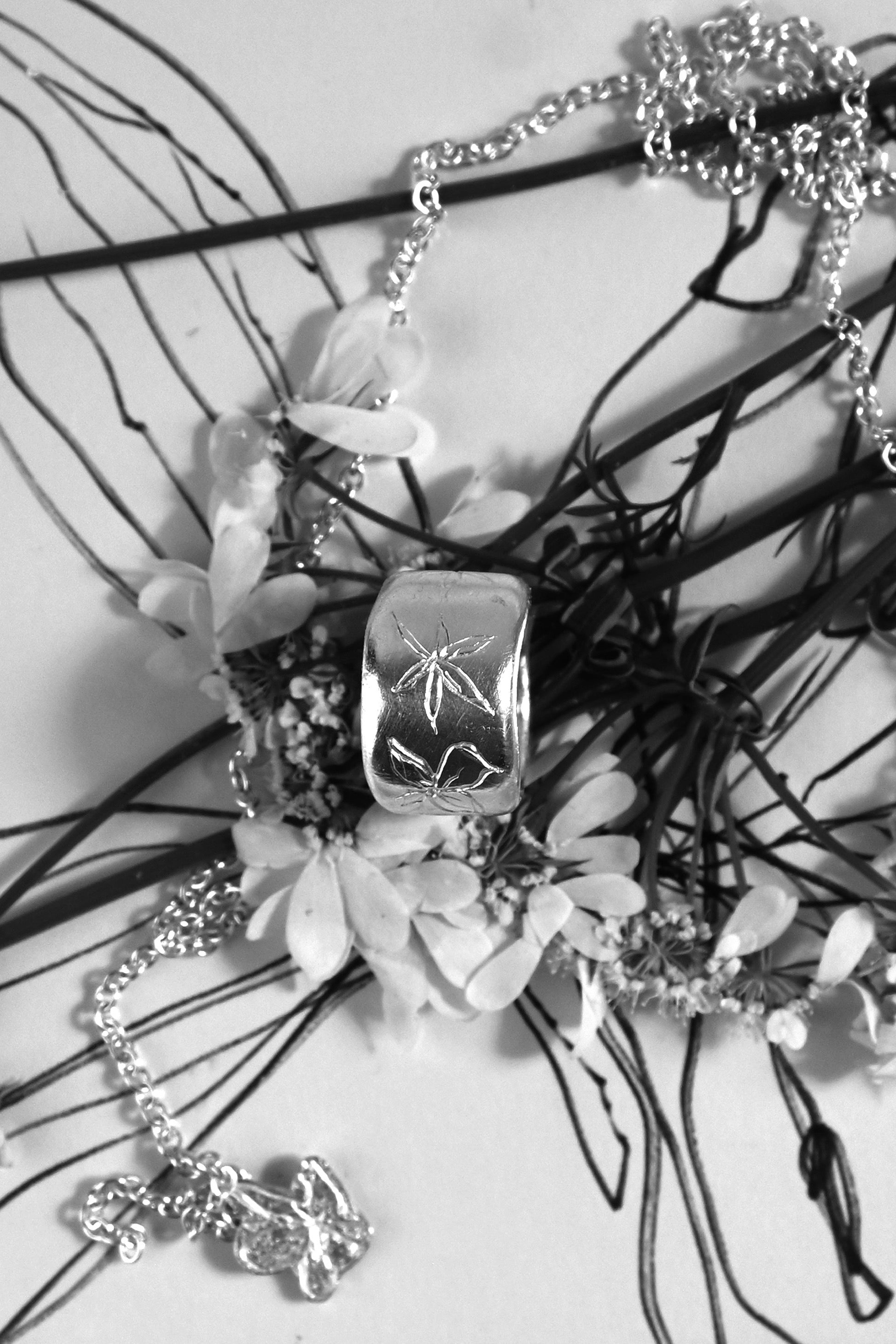 Flora Ring
